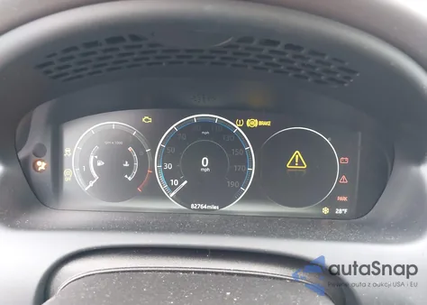 2017 Jaguar Xj Xjl Portfolio z USA, uszkodzony, nr VIN SAJWJ2GD0H8W03928